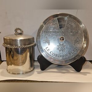 Le Cordon Bleu Silver Tin and Best World Vintages Set 2001 Made In Paris